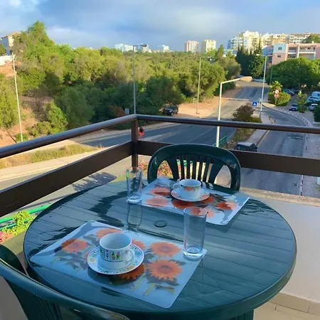 Nice Praia Da Rocha Center Flat With Balcony